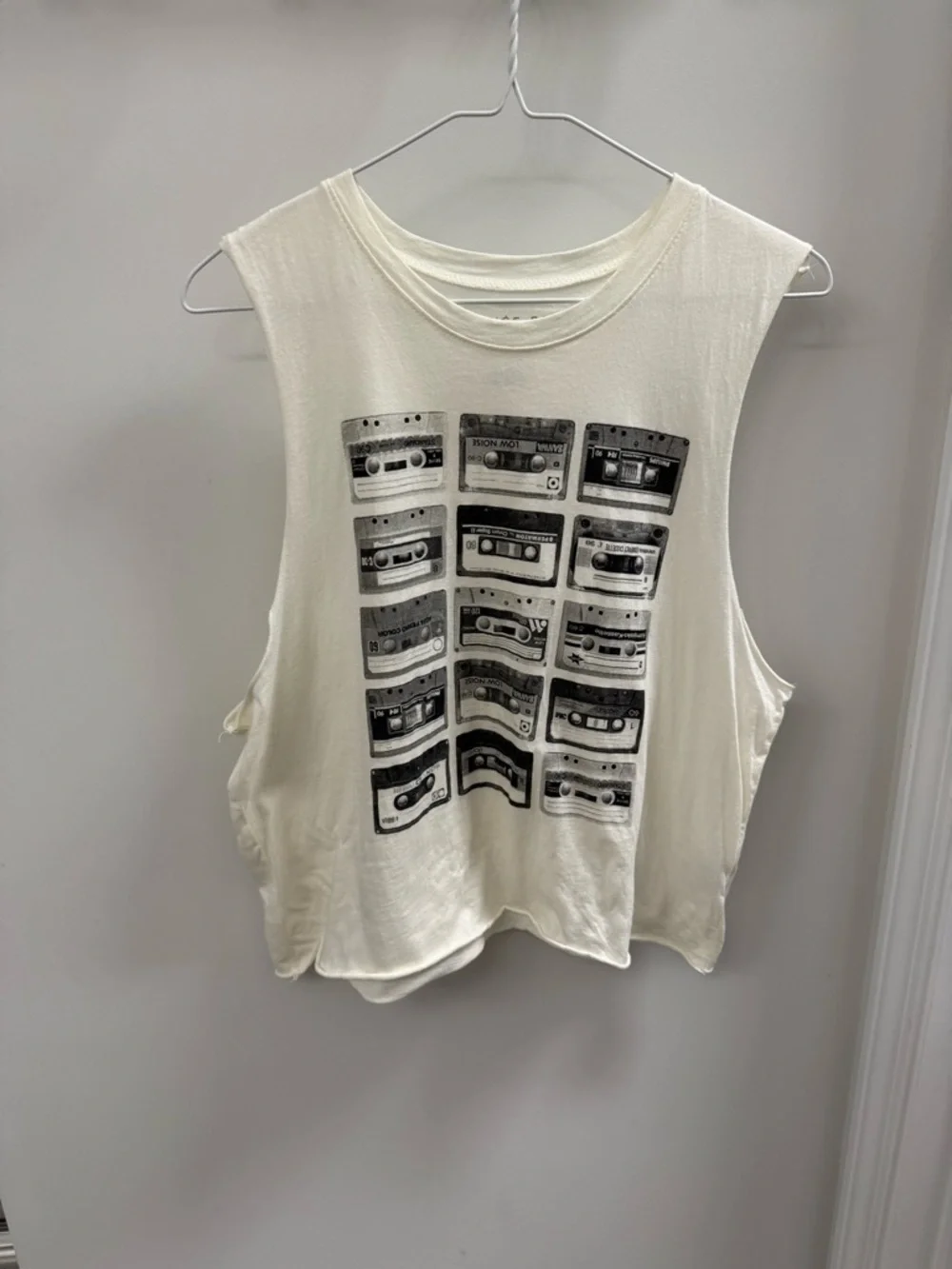 Lulus Cassette White Cropped Graphic Muscle Tank Top - Large - Picture 5 of 7